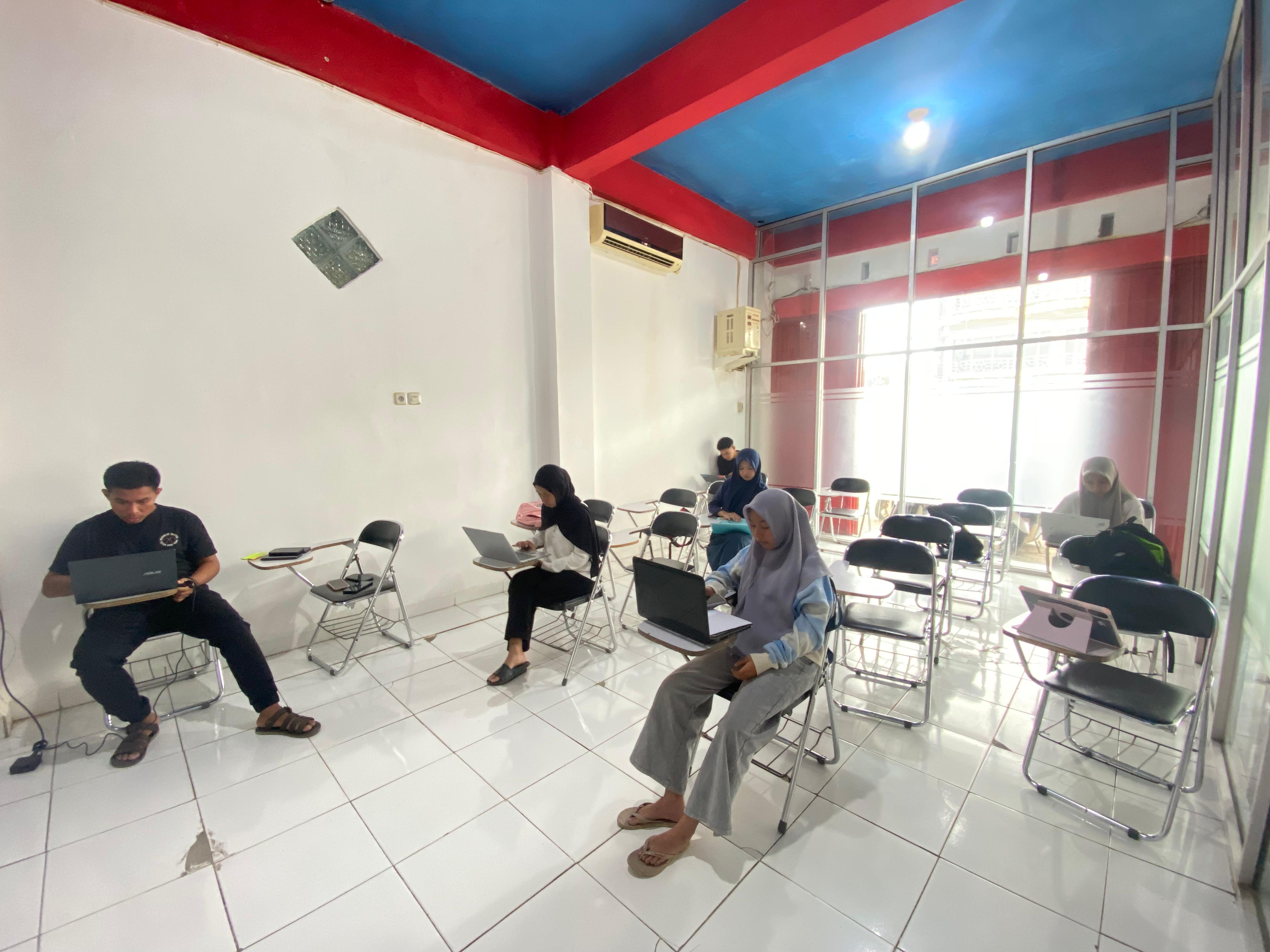 TIEC ID Gelar Try Out SNBT (UTBK) Rutin Sesi 2 bagi Siswa Kelas 12 SMA